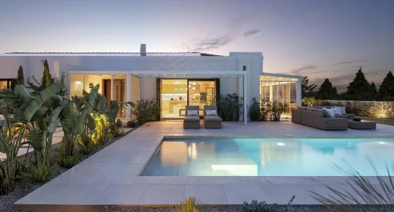 4D 4+1 MÜSTAKİL TEK KATLI VİLLA